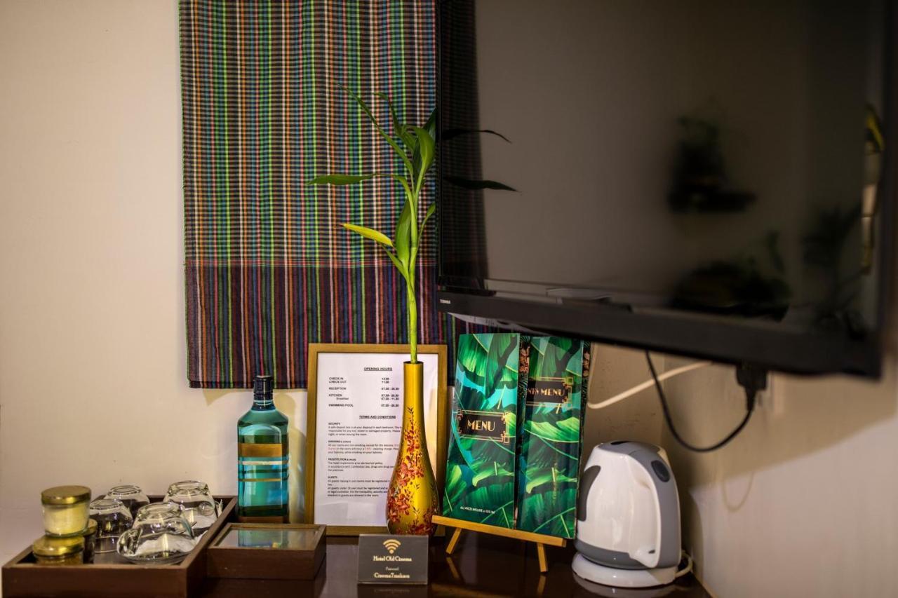 Hotel Old Cinema Kampot Εξωτερικό φωτογραφία